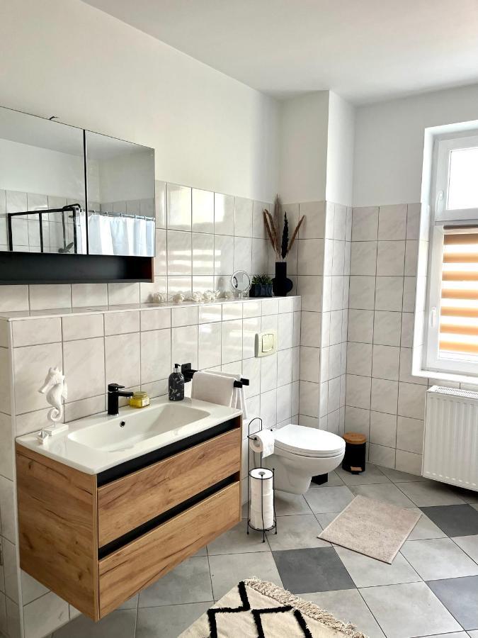 Apartment Horst - Gemuetliche Und Moderne Ferienwohnung In Der Innenstadt Pasewalk Εξωτερικό φωτογραφία